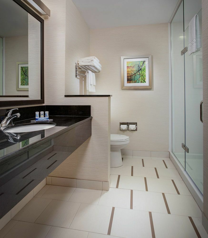 Fairfield & By Marriott Indianapolis 3* Carmel